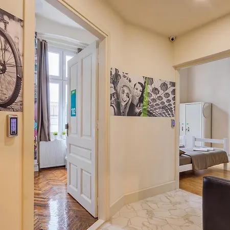 Bed & Breakfast Booking Bnb 3*